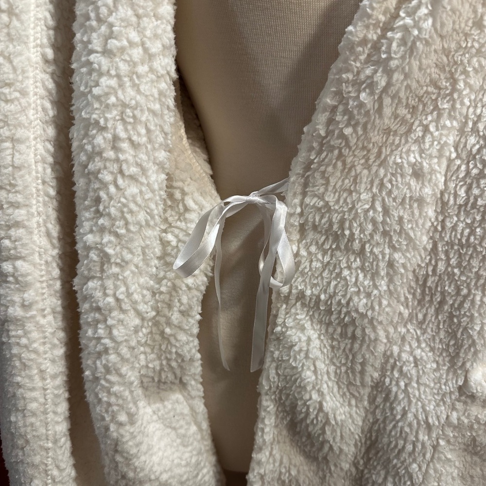 Pottery Barn Cozy Robe - Picture 12 of 14